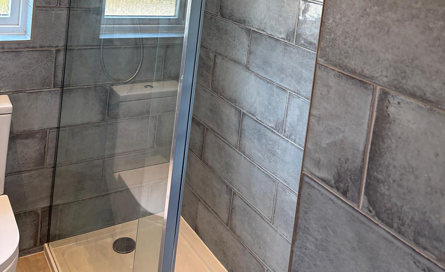 900-x-550-bathroom-lydford-3